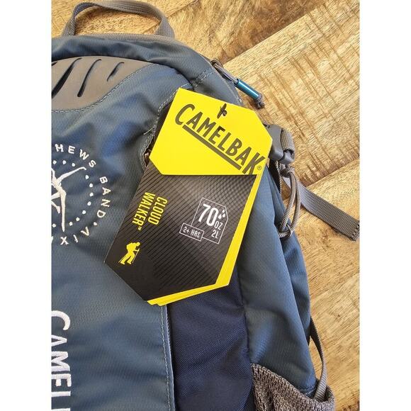 Dave Matthews Band Camelbak Cloud Walker Hydration Backpack 2010 Fire Dancer NWT - Picture 4 of 10